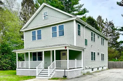 7 Hawthorne St 1