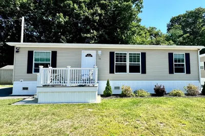 72 Longview Dr