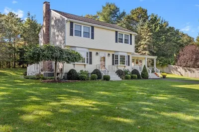 19 Pimental Way