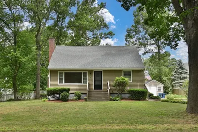 68 Kernwood Ave 1