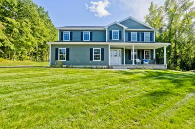 14 Wellfleet Dr 1