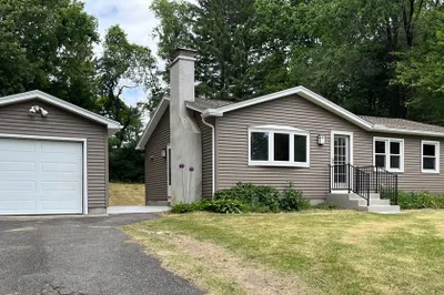 39 Jeffrey Ln