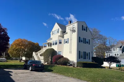 18 Draper Avenue #3 1
