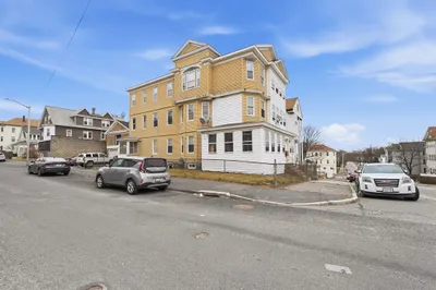 61 Cohasset St 1