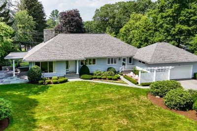 246 Highland Rd 1