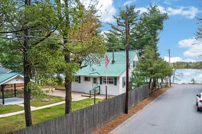 222 Snake Hill Road 1
