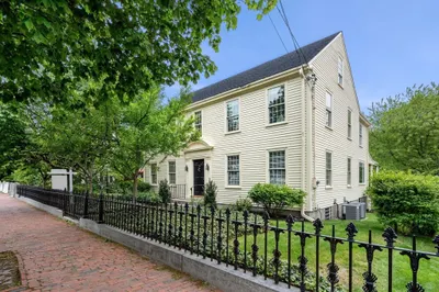 184 High St 1