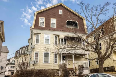 10 Euclid Avenue 1