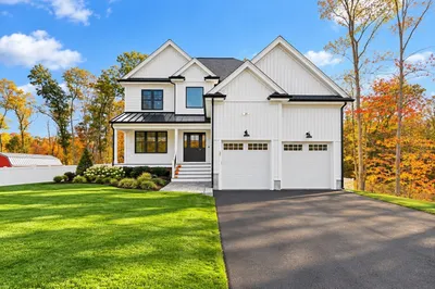 27 Bucklin Drive 1