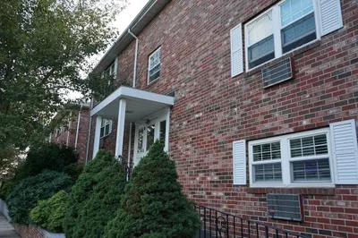 116 Sycamore St #25