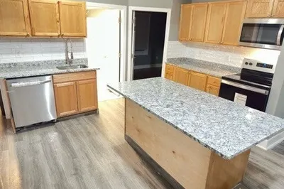 95 Temple St #1