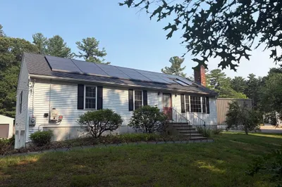 44 Plain St 1