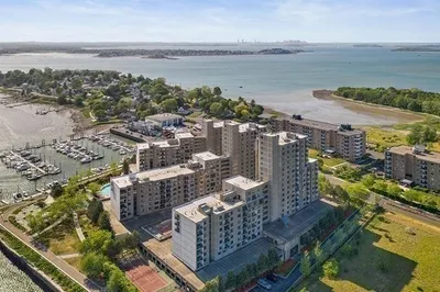 73 Broad Reach #M33C 1