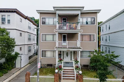 106 Rosseter St 1