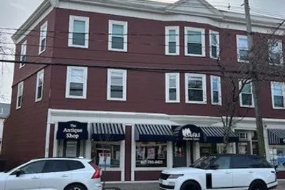 356 Watertown Street 1