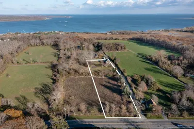 431 Sconticut Neck Rd 1