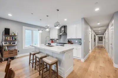 510 Dorchester Ave #2R