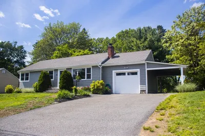 43 Fenelon Rd