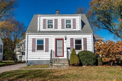 74 Winfield St