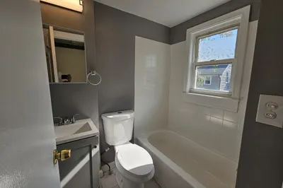 78 Spencer St #2