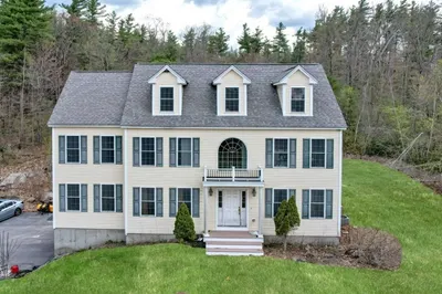 190 Foster Rd 1