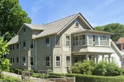 138 Sycamore Street #1