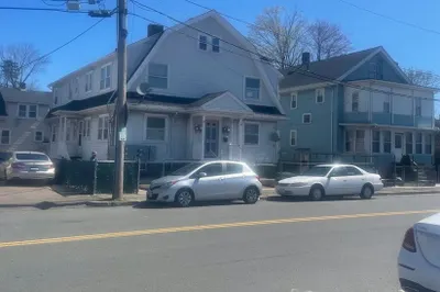 8 GreenwooD Ave, Ave #D 1