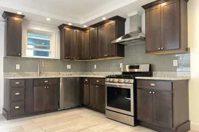 214 Neponset Ave #2