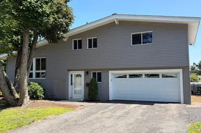 11 Debra Ln 1