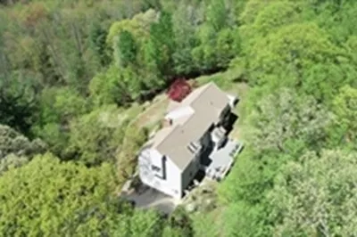 9 Wayside Inn Rd 1