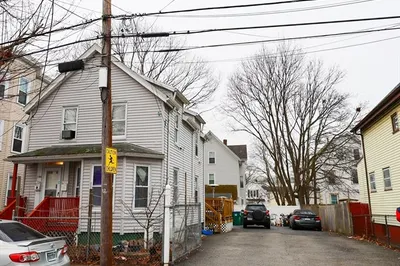 106 Williams Ave