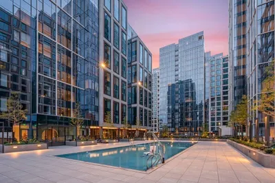 135 Seaport Blvd #1008