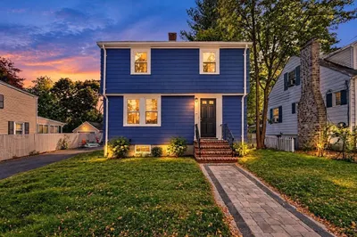 32 Grant Rd 1