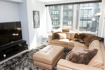 3 Avery St #507