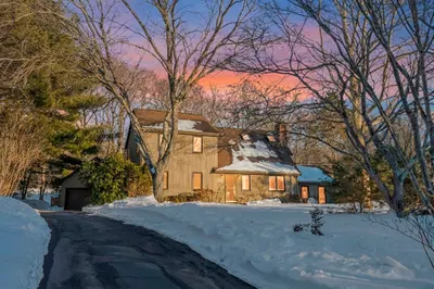 64 Germaine Dr