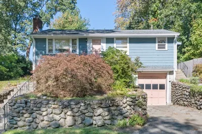105 Hamilton Road