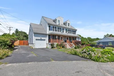 2 Loring Rd #2 1