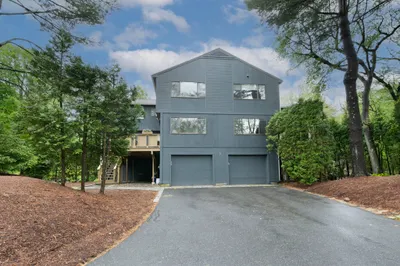 6 Treetop Park #B-4