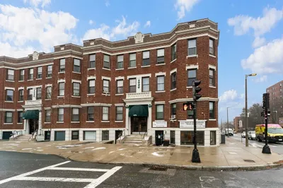 1576 Commonwealth Ave #11