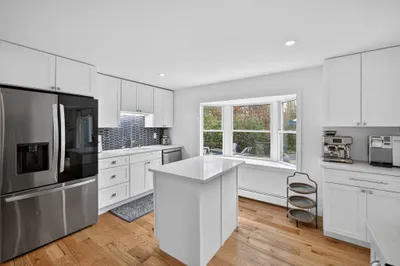 24 Surrey Lane 1