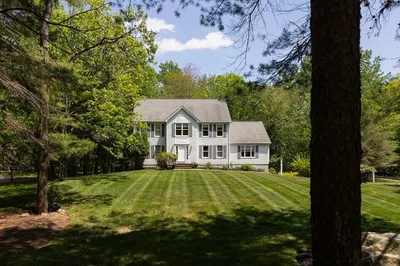 1 Sterling Dr 1