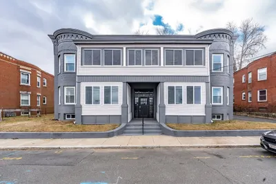 3 Parkview Ter #4 1