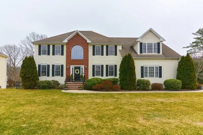 51 Oriole Drive 1