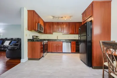 2410 Skyline Drive #7 1