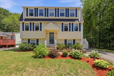 18 Tremont St 1