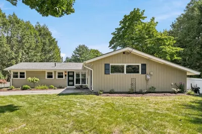 53 Bradford Rd