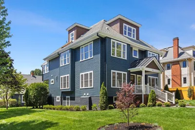 68 Barnard Avenue 1