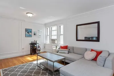 1450 Beacon St #703