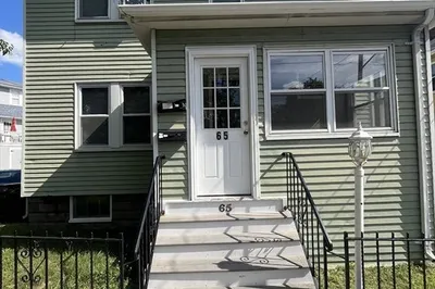65 Newton St #1 1