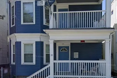 35 Alpha Rd